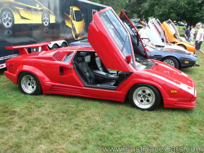 LAMBORGHINI